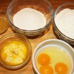 Как приготовить и украсить торт на День рождения ребенка: девочки, мальчика. Вкусные, простые и оригинальные рецепты