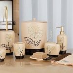 Подарок на день рождения женщине, у которой всё есть