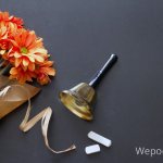 школьный звонок мел и цветы