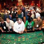 Вечеринка в стиле казино дома